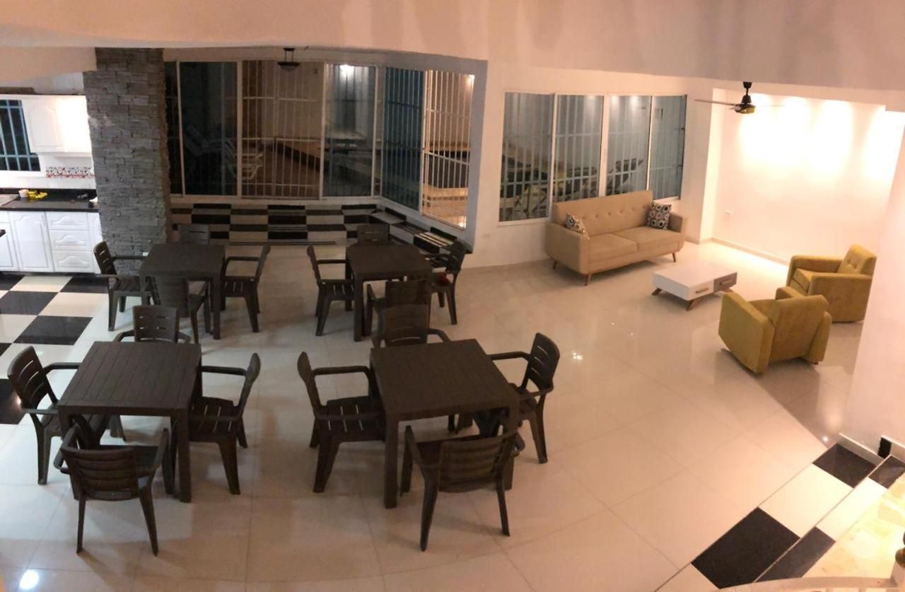 Mulata * Cartagena
