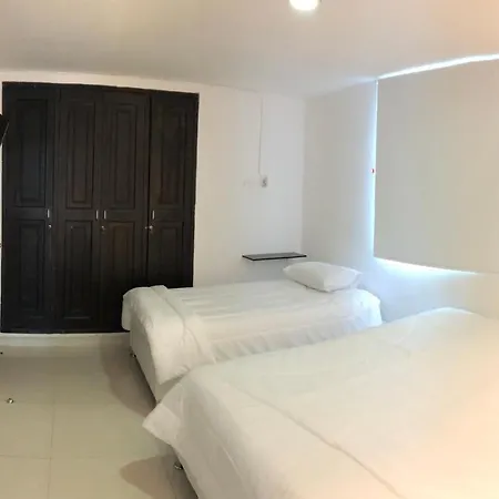 Mulata * Cartagena